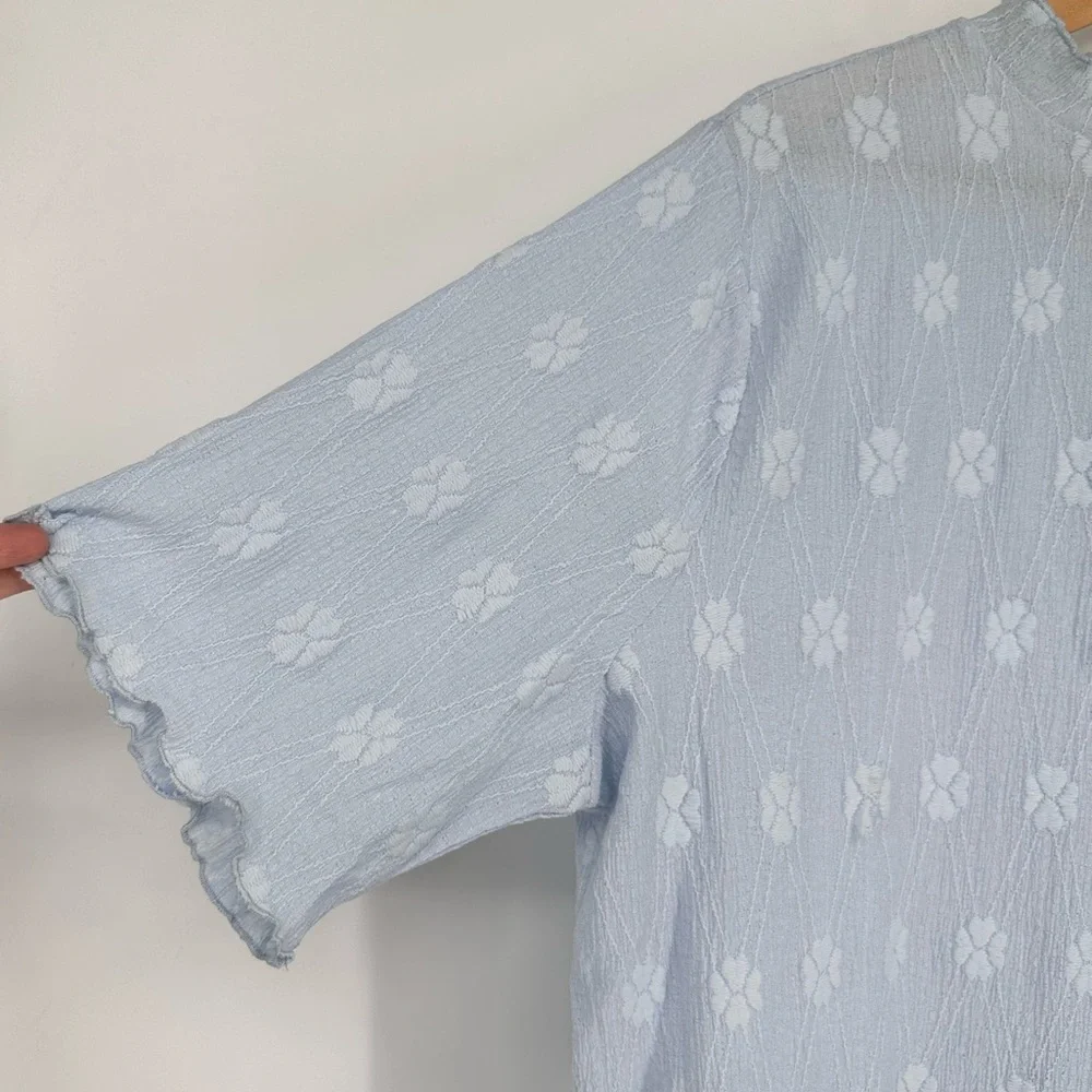 Polagram Light Blue Textured Floral Short Sleeve Top size 2X High Neck NWT